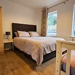 Wild Atlantic Way - Retreat - Sleeps 12