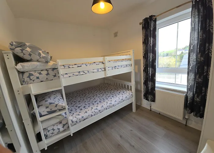 Wild Atlantic Way - Retreat - Sleeps 12 Ballyshannon
