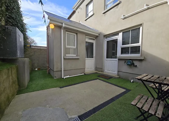 Wild Atlantic Way - Retreat - Sleeps 12 Ferienhaus